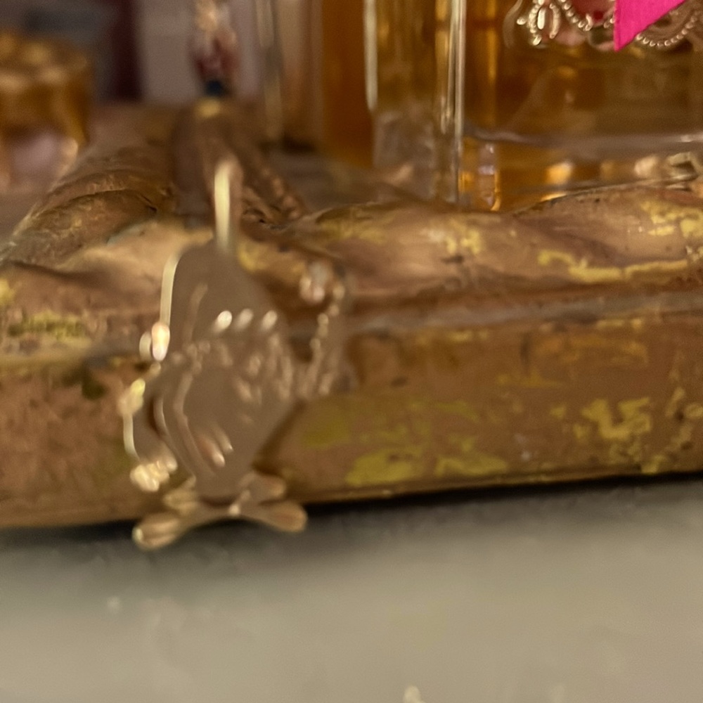 Tasmanian devil 14 karat gold vintage Xmas  charm